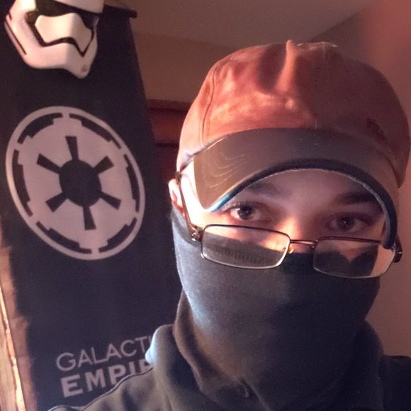 Meet your Posher, Posh - Picture 6 of 6